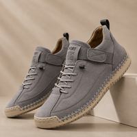 Grijs